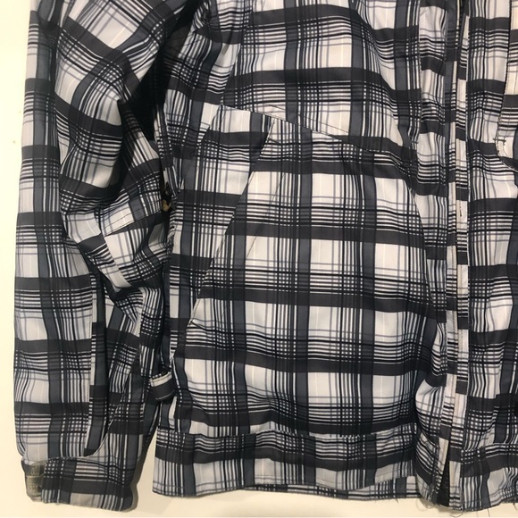 Misty Mountain Waterproof Jacket Plaid Womens size Medium - Picture 2 of 10